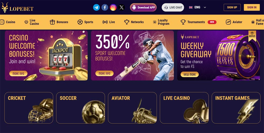 Main homepage of Lopebet casino featuring various game categories and promotions